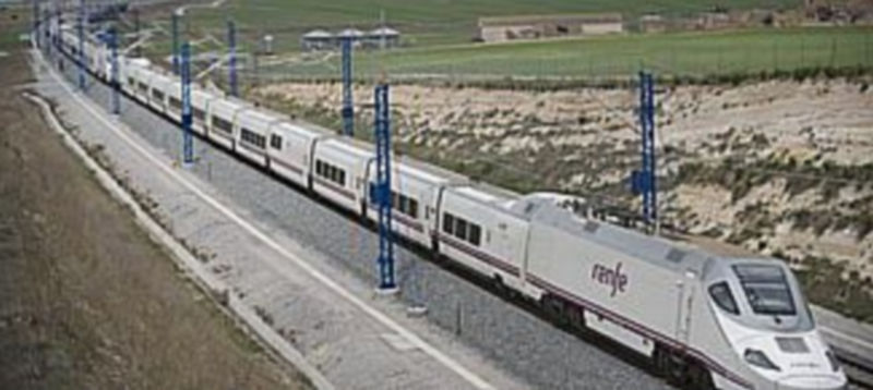 Imagen de un doble Alvia / KAMARERO