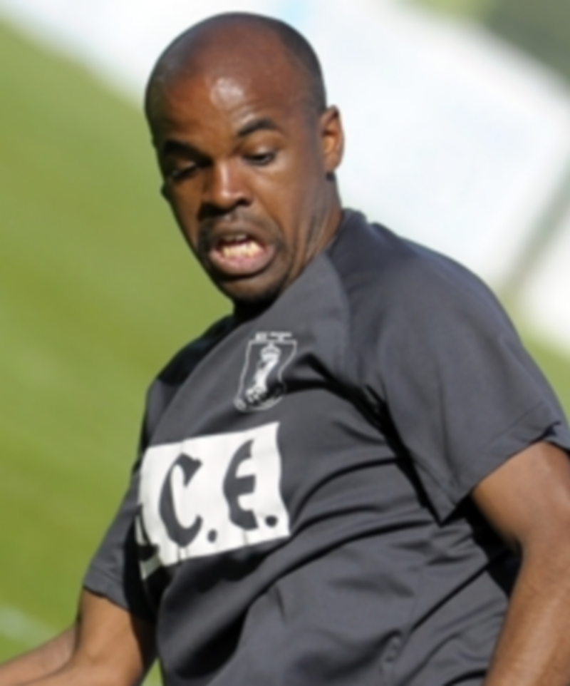 Ayrton Cabral.