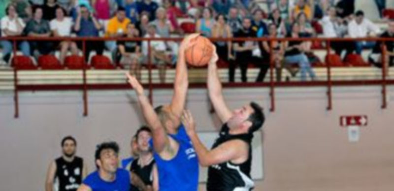 Jugada de la final senior masculina