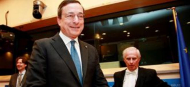 Fotografía de archivo tomada el 14 de junio de 2011 que muestra al gobernador del Banco de Italia