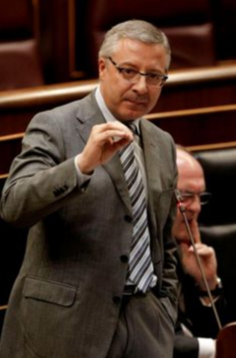 El ministro de Fomento