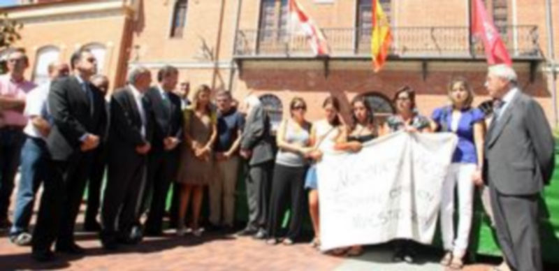 Algunas de las cuidadoras del Centro