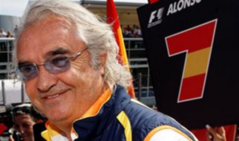 El director de la escudería Renault