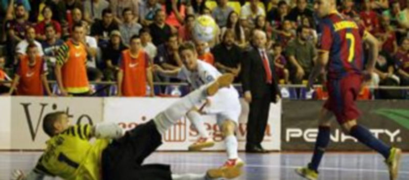 Una de las muchas paradas que Cristian realizó en la segunda parte y que evitó que el Caja pudiese dar la vuelta por completo al marcador. / www.pivo.co.jp