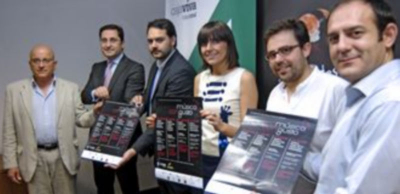 Música y gastronomía con Caja Rural 1 Presentación del ciclo musical en Caja Rural. / ALBERTO BENAVENTE