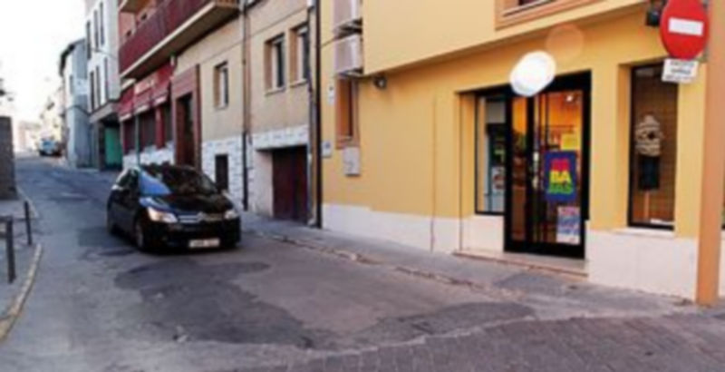 La calle Diego Velázquez se adoquinará. / Gabriel Gómez