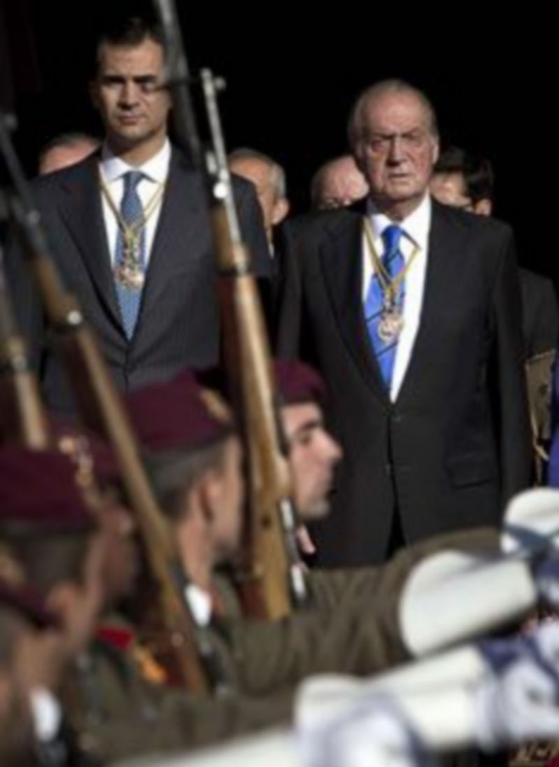 El rey Juan Carlos y el príncipe Felipe