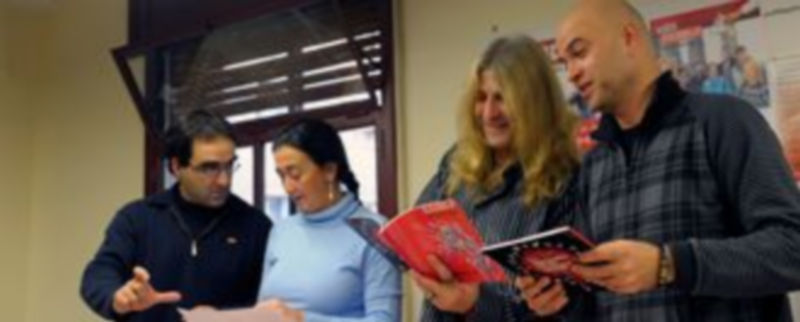 Óscar Sancho con otros candidatos de CCOO./KAMARERO