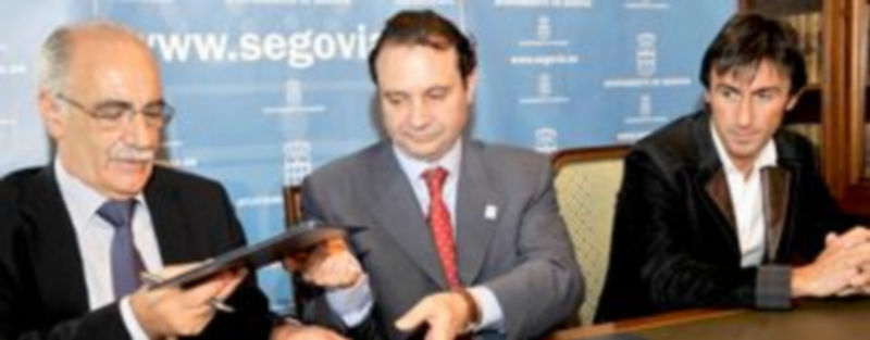 De izquierda a derecha Juan Carlos Castaño