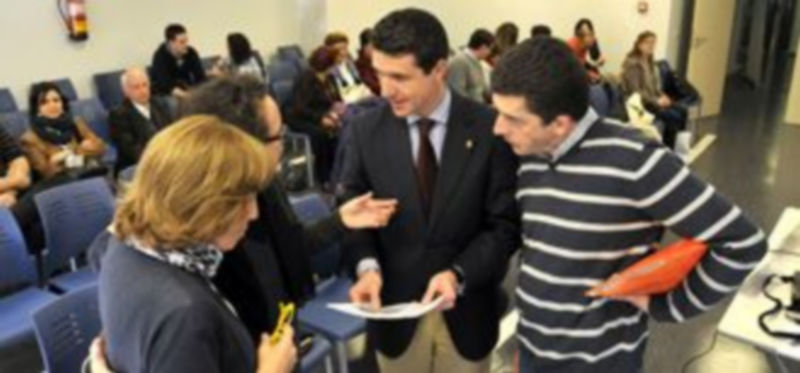 Segovia promociona el comercio justo 1 Una imagen de la jornada celebrada hoy. /JUAN MARTÍN