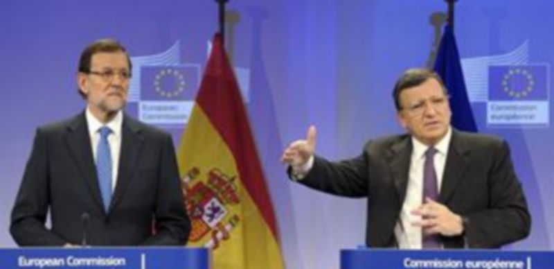 Mariano Rajoy y José Manuel Durao Barroso han comparecido hoy tras la reunión de la delegación española con el Colegio de Comisarios de la UE ./ EUROPA PRESS