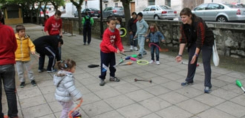 Niños y jóvenes pueden participar en todo tipo de actividades lúdicas