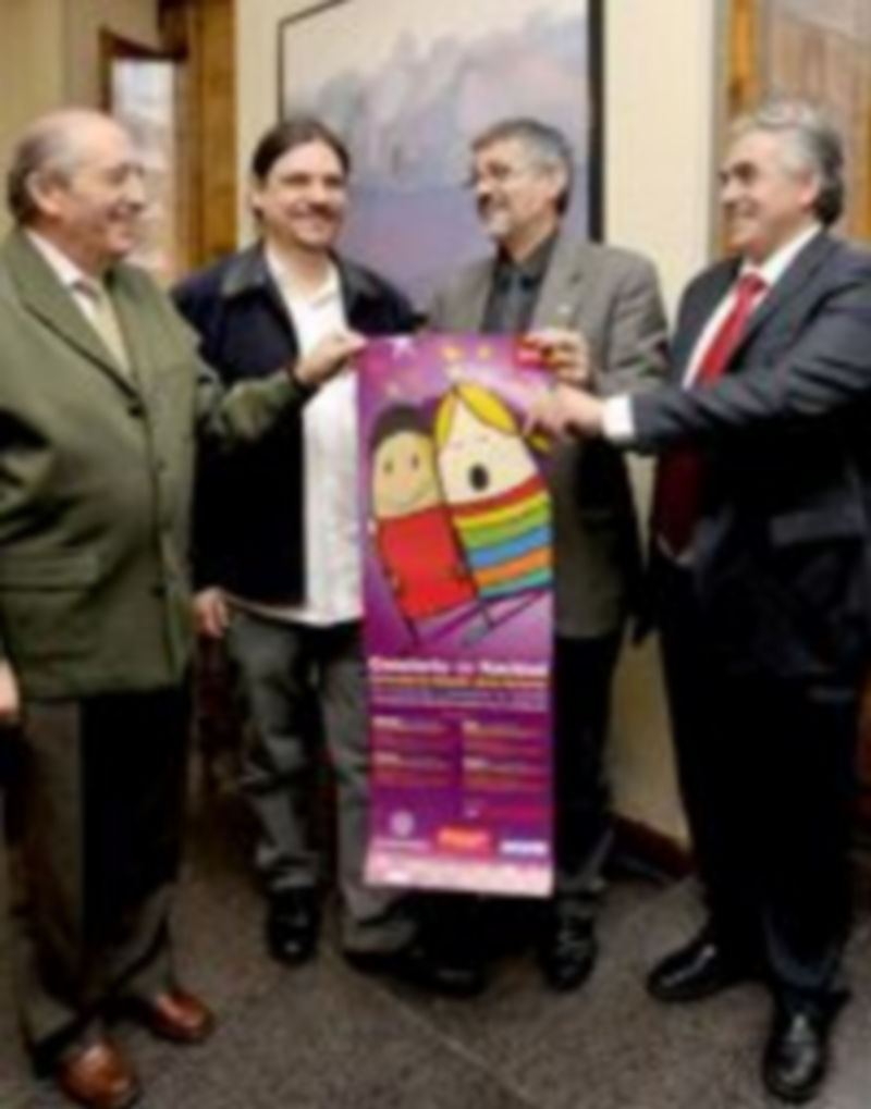 Música de Navidad por Unicef 1 Un momento de la presentación del concierto en el Palacio de Mansilla.