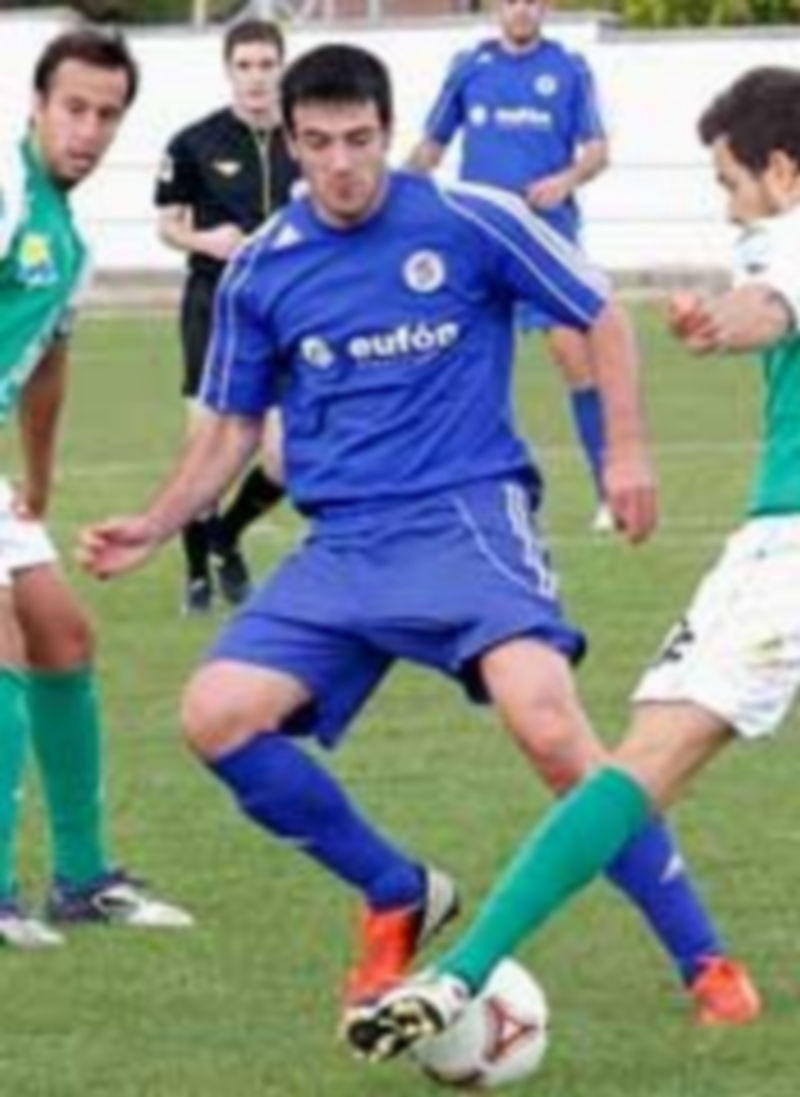 Imagen de un encuentro anterior del Cuéllar Eufón en Santa Clara. / GABRIEL GÓMEZ