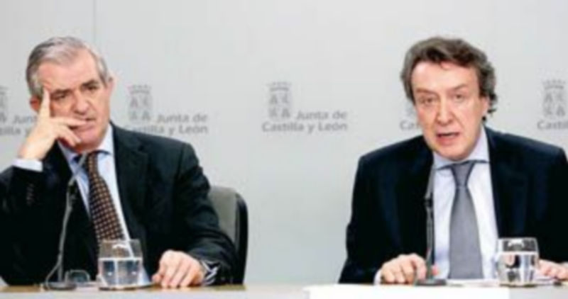 Francisco Javier Álvarez Guisasola (i) y José Antonio de Santiago-Juárez