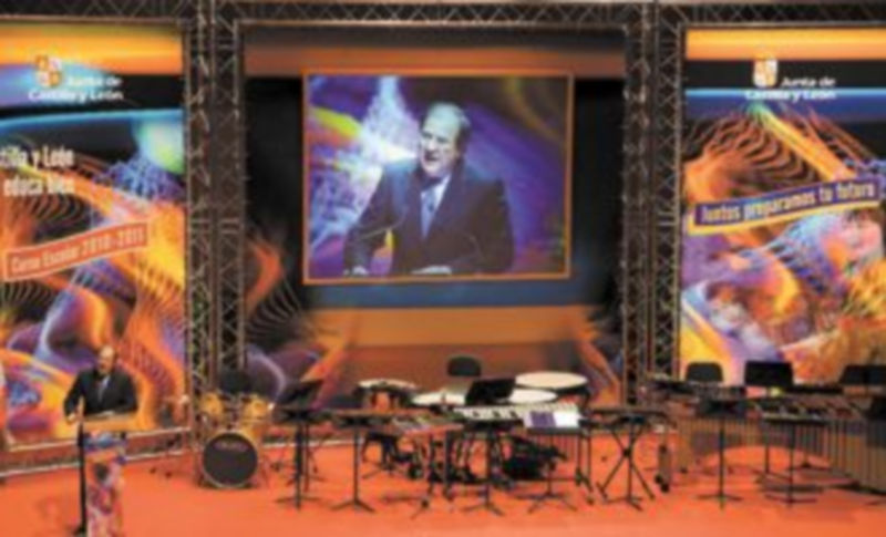 Herrera interviene en la apertura oficial del curso escolar 2010-2011. / Víctor Hugo Martín (Ical)