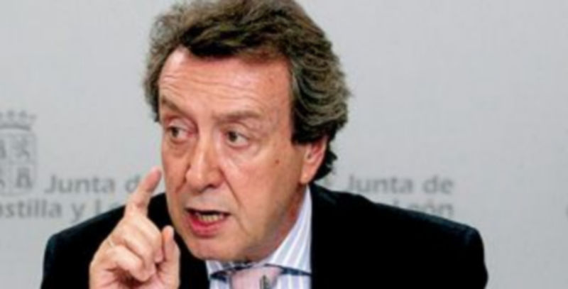 El consejero portavoz José Antonio de Santiago-Juárez