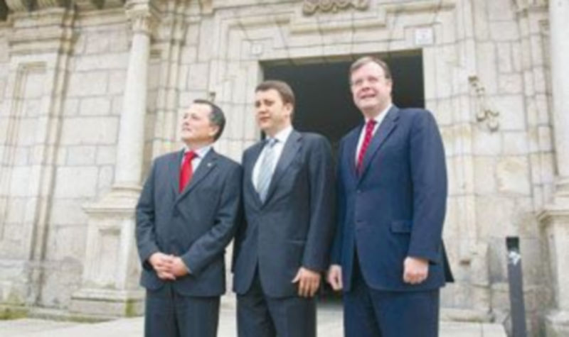 (De i. a d.) Agustín Hernández