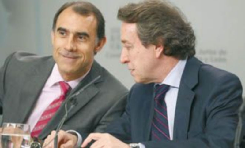 Antón (i) y De Santiago-Juárez