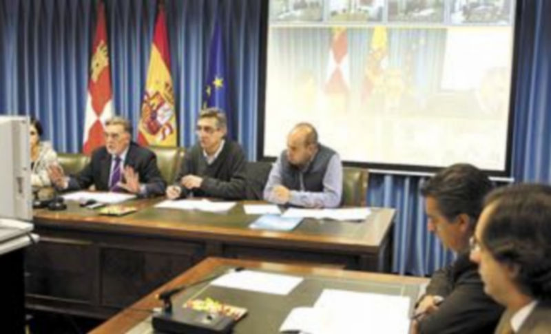 Miguel Alejo preside la Comisión Territorial Informativa del Fondo Estatal para el Empleo y la Sostenibilidad Local. / R. C. (Ical)