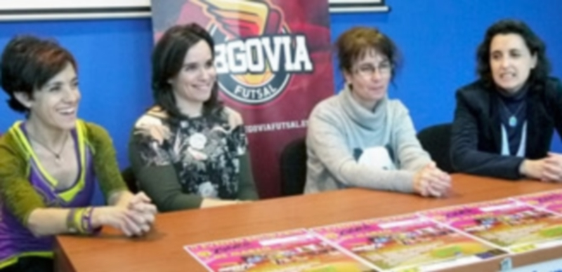 De izquierda a derecha