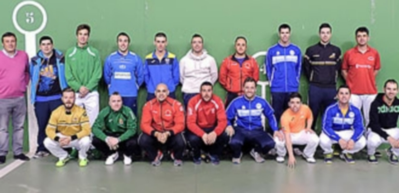 Los jugadores del torneo de Palazuelos de Eresma. / E.A.