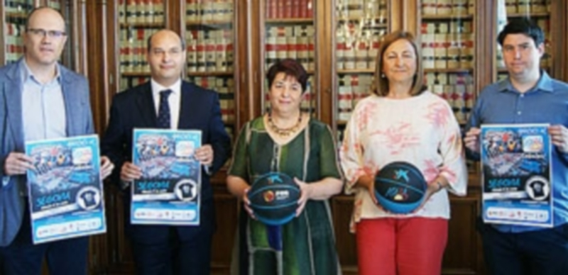 Presentación del circuito Plaza 3x3 CaixaBank en el Ayuntamiento de Segovia./ E.A.