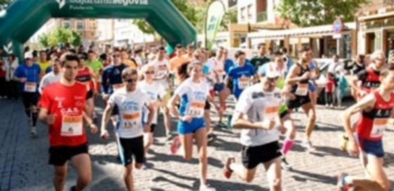 Imagen de la salida de una de las ediciones anteriores de la Legua Universitaria