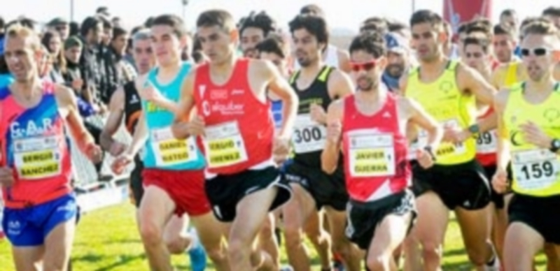 La salida de la prueba absoluta con los atletas Sergio Sánchez