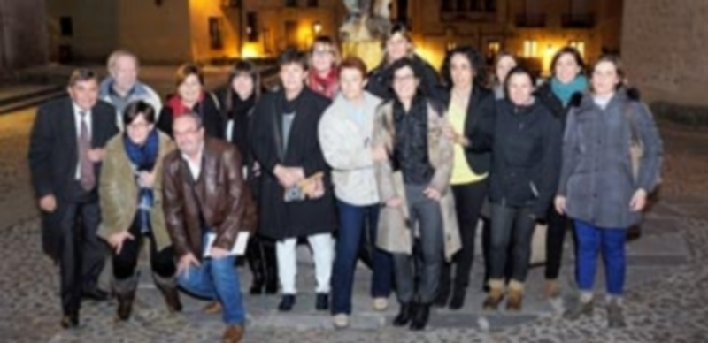 Las jugadoras y la directiva de Jesuitinas que consiguieron el ascenso a División de Honor hace 30 años