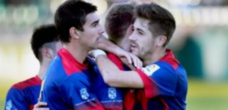 La Gimnástica Segoviana puede ser matemáticamente equipo de play off 1 Los jugadores de la Gimnástica Segoviana Fernán