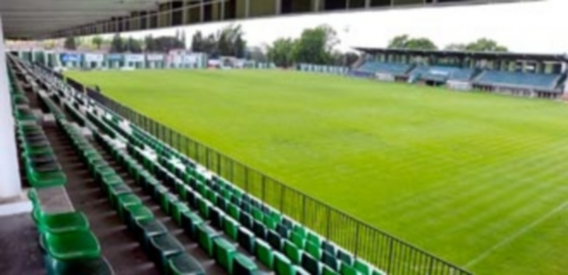 ¿Y qué hacemos con el fútbol? 1 El campo de La Albuera