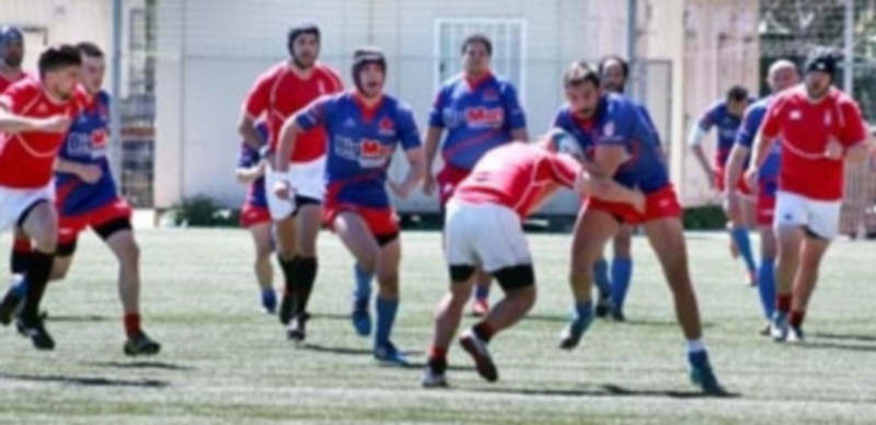 Fin de curso por todo lo alto 1 Momento del partido del Club Rugby Alcalá contra el BigMat Tabanera Lobos en la última jornada de competición. / E.A.