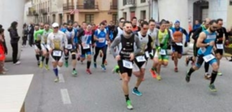 Imagen de la salida de la prueba celebrada el pasado año en la localidad segoviana. / EL ADELANTADO