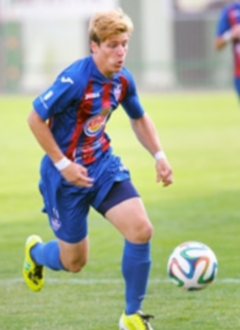 Dani Lázaro podría continuar vistiendo la camiseta de la Segoviana. / Kamarero