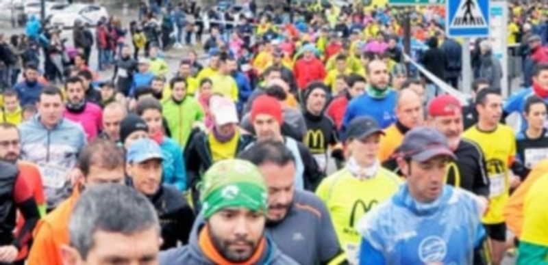 Un momento de la salida de la Carrera Monumental
