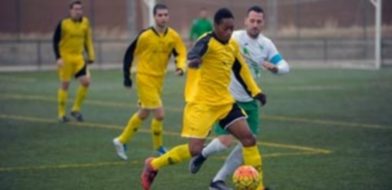 Cantimpalos y Riazano lideran la liga provincial con pleno de triunfos 1 Imagen de un encuentro de liga provincial jugado por el CD Quintanar. / KAMARERO