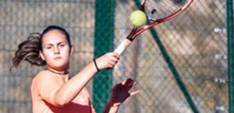 La tenista segoviana del Espacio Tierra Muriel Frades. / DANIEL COFAR