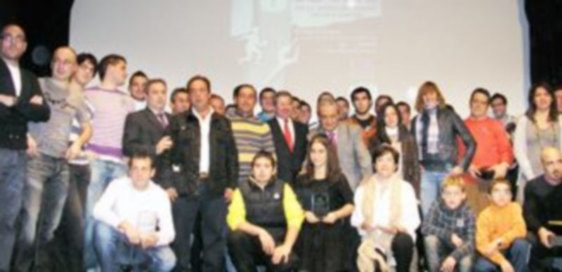 Foto de familia de los premiados en la última edición de la Gala del Deporte de la Mancomunidad Segovia Centro. / L. Matarranz