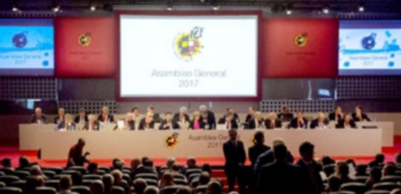 Un inicio con acento gallego 1 Panorámica general de la asamblea de la Federación Española de Fútbol en la que se decidieron los calendarios de los grupos de la Segunda B. / E.A.