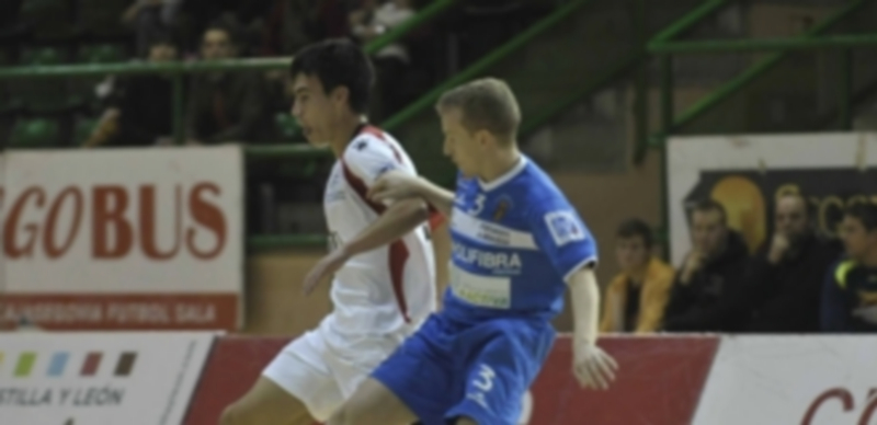 Dani Mejías se enfrentó la temporada pasada al Segovia Futsal formando parte de la plantilla del Brihuega. / Juan Martín