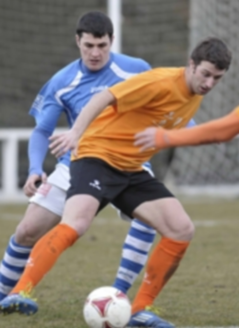 Jugada de un partido anterior entre el Club Deportivo La Granja y el Unami. / J.M.