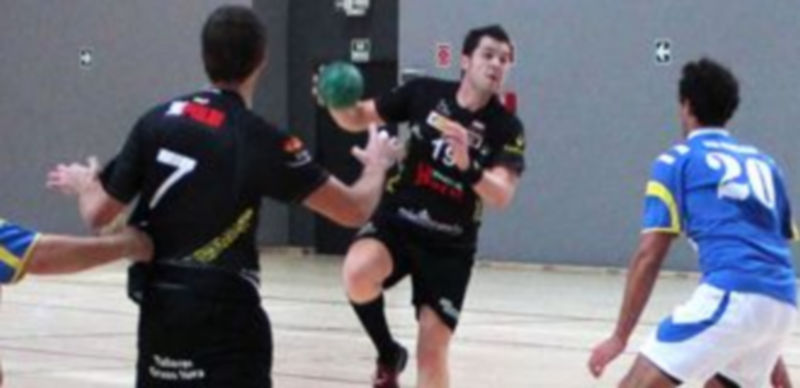 El lateral navero Ismael Villagrán