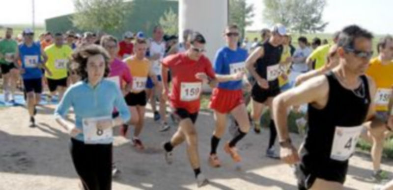 Instante de la salida de la Carrera Pedestre ‘Vega de Cantimpalos’