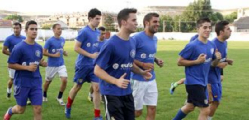 El grupo de jugadores del Cuéllar Eufón