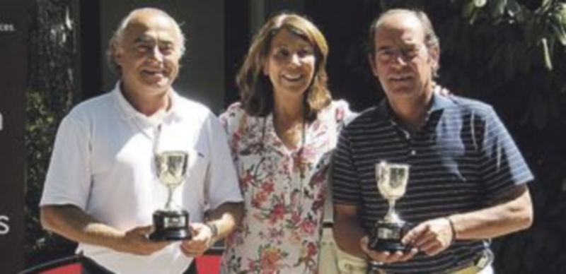 La pareja ganadora del Torneo AON