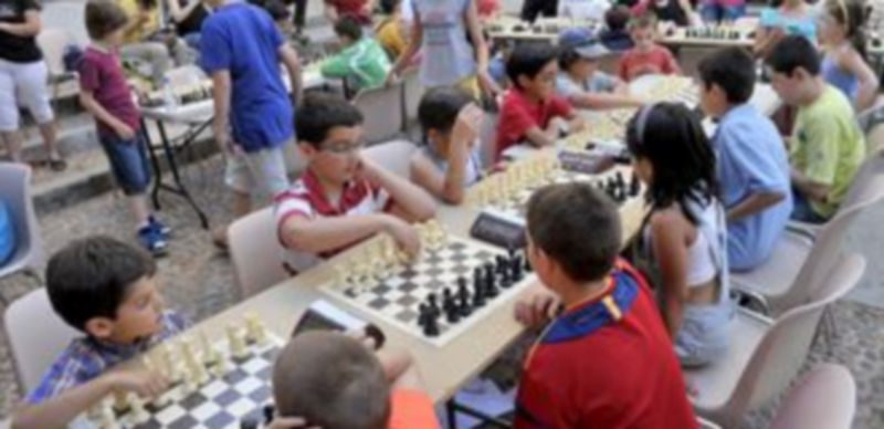 Una de las actividades que realizó el club Promesas Jaque Mate coincidiendo con las Ferias y Fiestas. / Kamarero