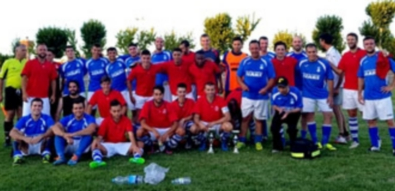 Foto de todo el equipo del CD La Granja en el encuentro de Mozoncillo. / e.a.