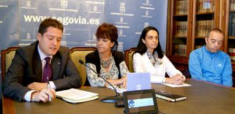 De izquierda a derecha Javier Arranz