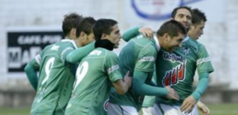 El Guijuelo anunció su renuncia a jugar en Segunda B con motivo de su mala situación económica. / El Adelantado